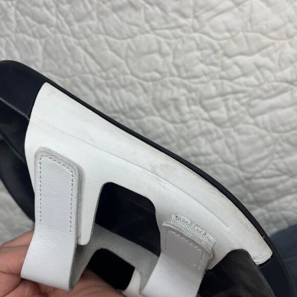 Ecco Womens Slide Sandals US 10 10.5 EU 41 Cozmo White Black Grain Leather - Picture 4 of 9